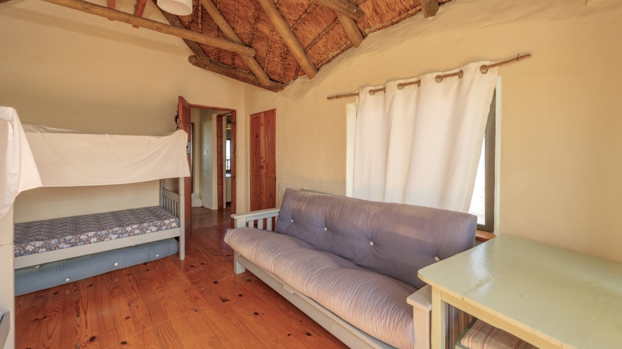 6 Bedroom Property for Sale in Suiderstrand Western Cape